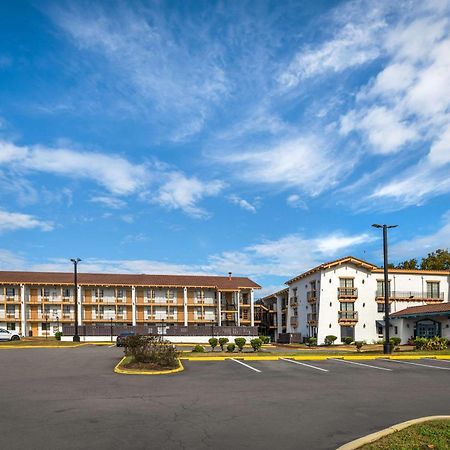 Econo Lodge Richmond-North Chesterfield Esterno foto