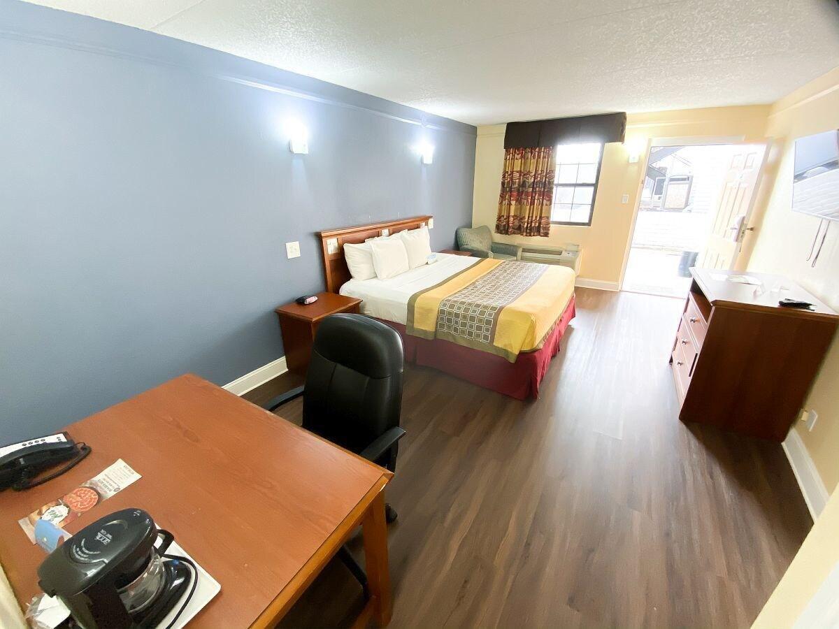 Econo Lodge Richmond-North Chesterfield Esterno foto