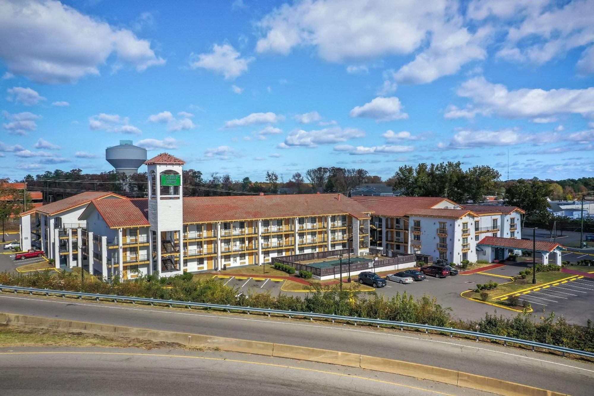 Econo Lodge Richmond-North Chesterfield Esterno foto