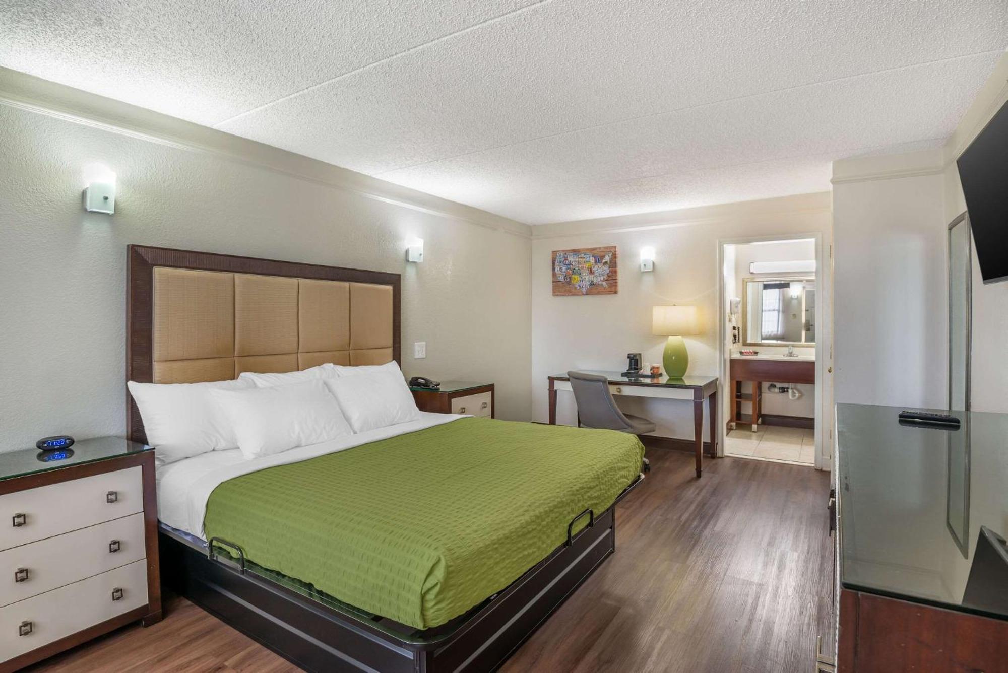 Econo Lodge Richmond-North Chesterfield Esterno foto
